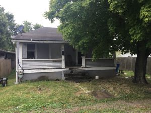 245 East Lincoln Street — blighted house before demolition